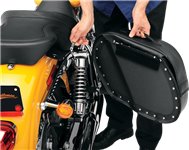 Cruis'n� Saddlebags with Shock Cut-Out